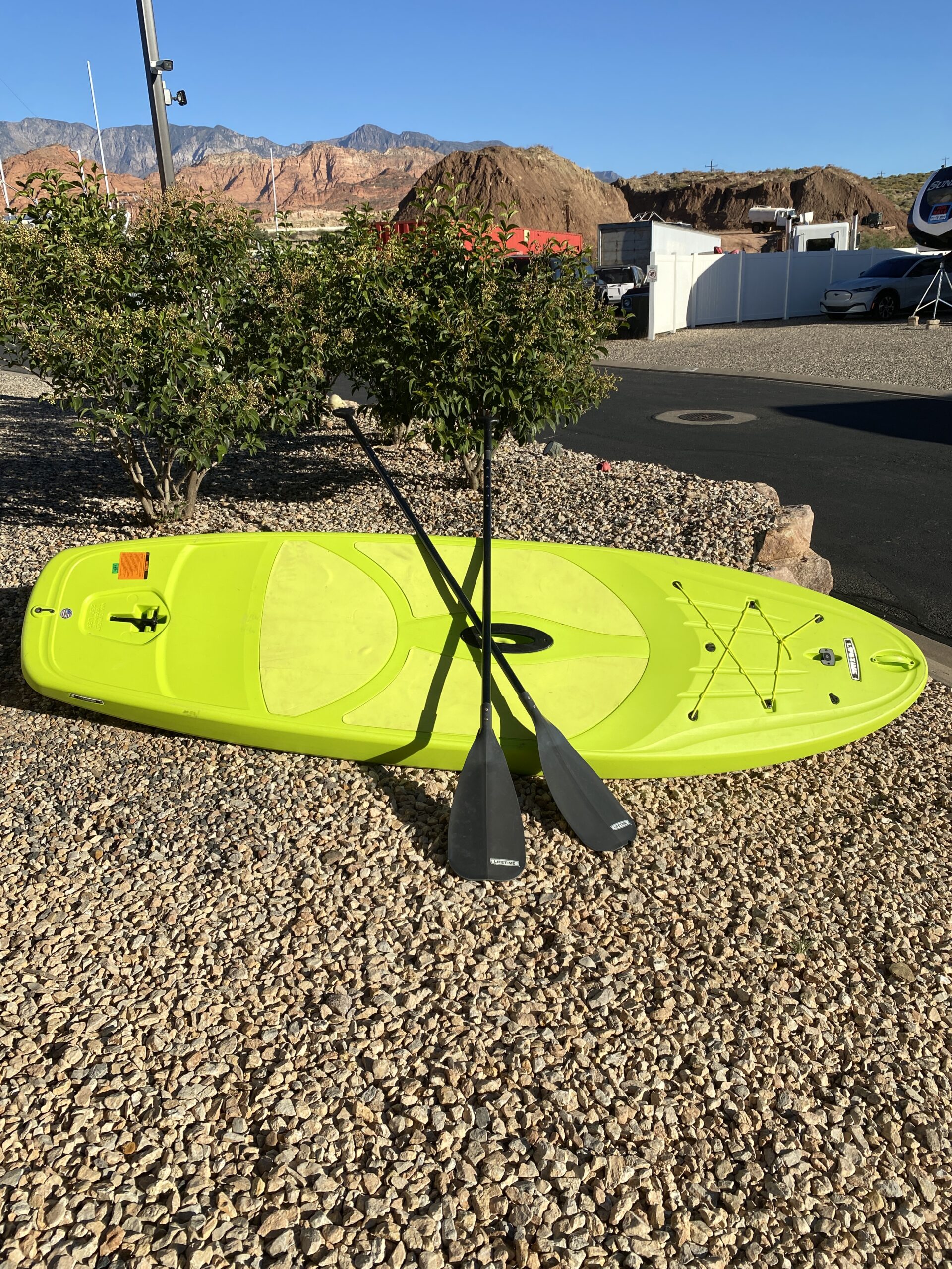 Image of paddle board rental